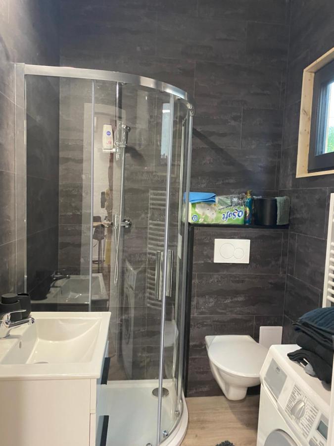 Tiny House Apartment Пардубице Екстериор снимка